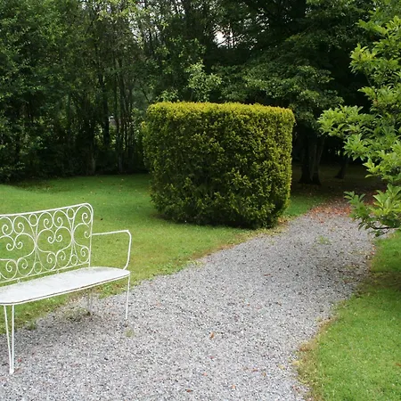 Hébergement de vacances Comfortable In With Garden *