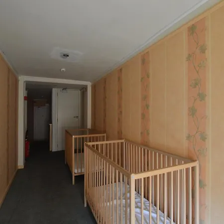 Nyaraló In With Garden *