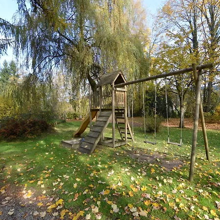 Nyaraló In With Garden *